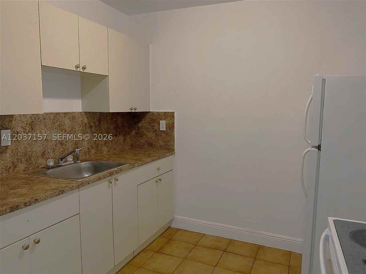 2010 Nw 70th St - Photo 3 of 22
