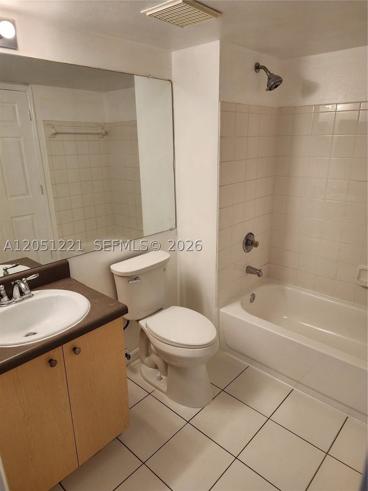 2433 Centergate Dr #203 - Photo 7 of 17