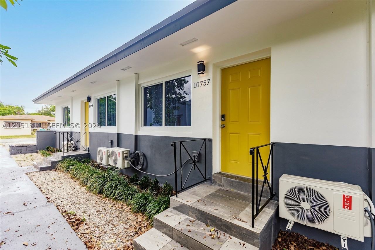 10757 Ne 2nd Ct #0 - Photo 4 of 19