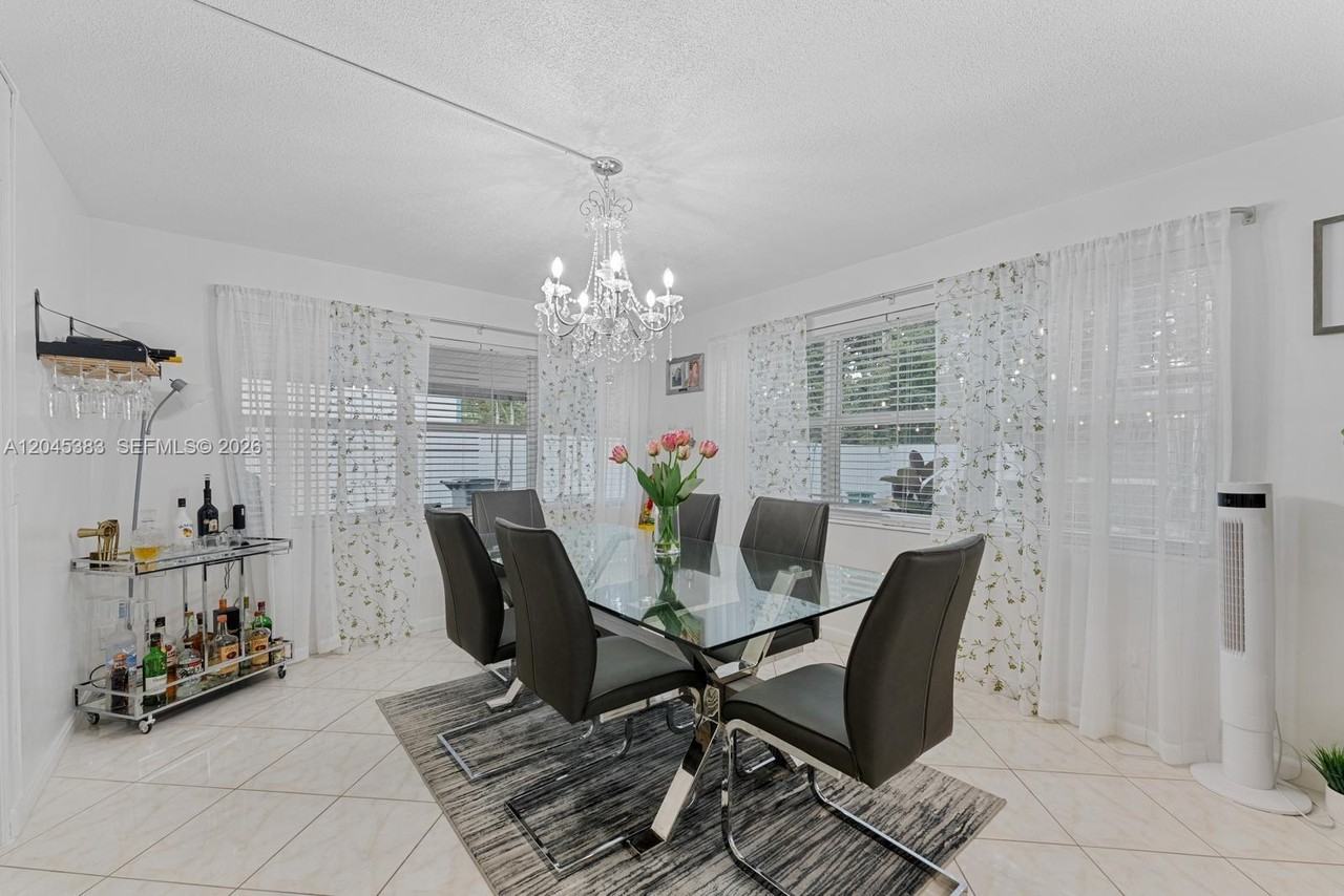 9508 North Military Trail - Photo 3 of 8
