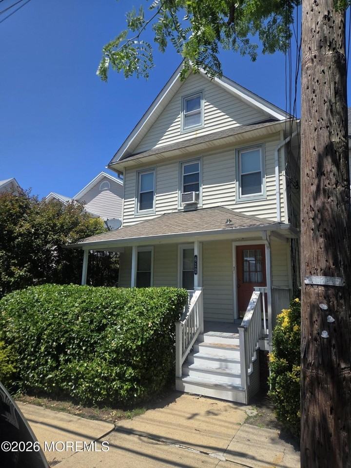 612 Lareine Ave #2 - Photo 2 of 8