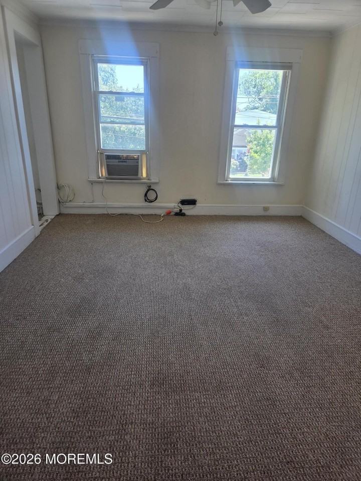 612 Lareine Ave #2 - Photo 3 of 8