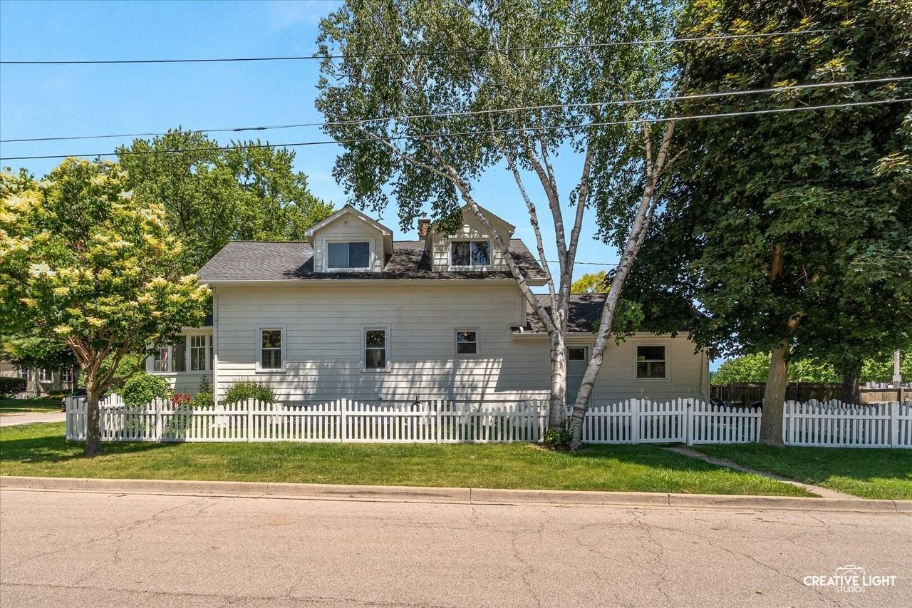 701 Edison St - Photo 2 of 18