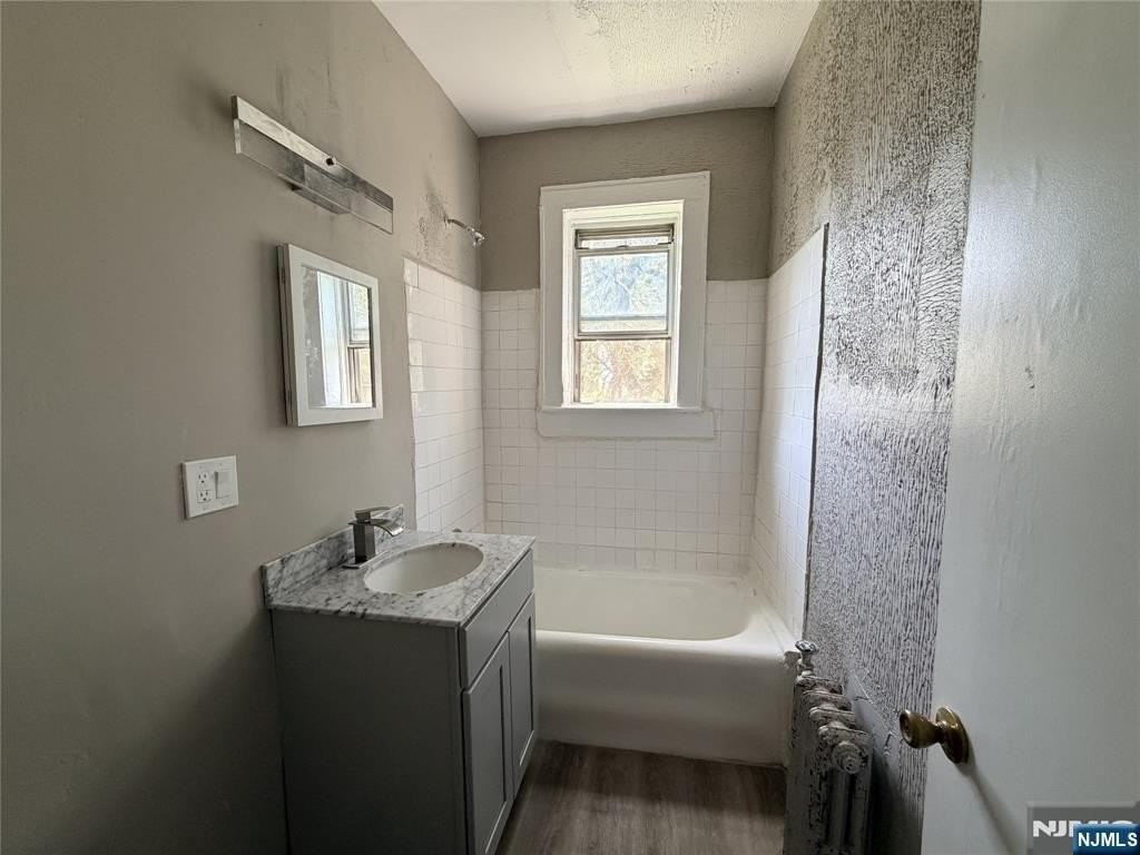 16 Irving St #B6 - Photo 6 of 12