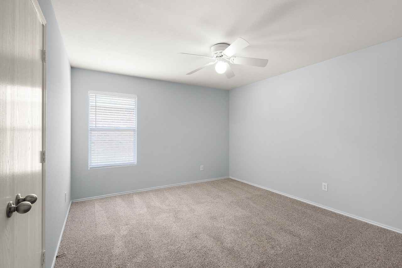 12752 Pricklybranch Dr - Photo 5 of 19