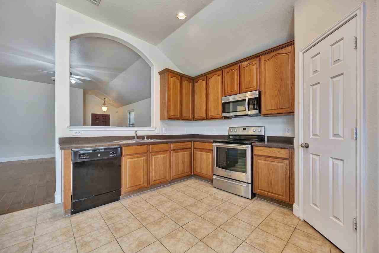 3909 Long Hollow Rd - Photo 7 of 20