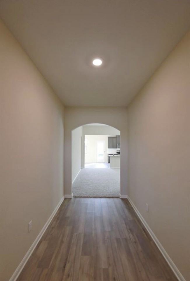 1706 Sandalwood Way - Photo 2 of 17