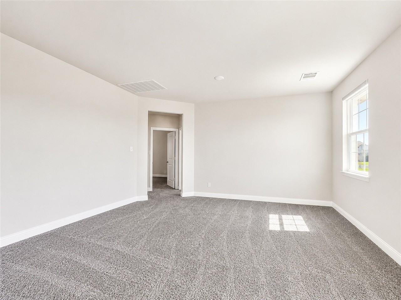3119 Cordelia Dr - Photo 4 of 5