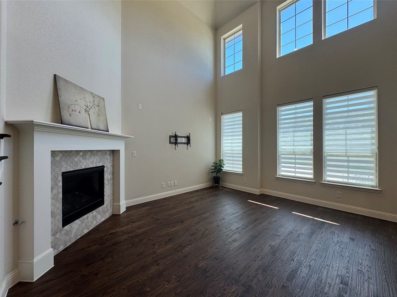 284 Palisades Blvd - Photo 2 of 26
