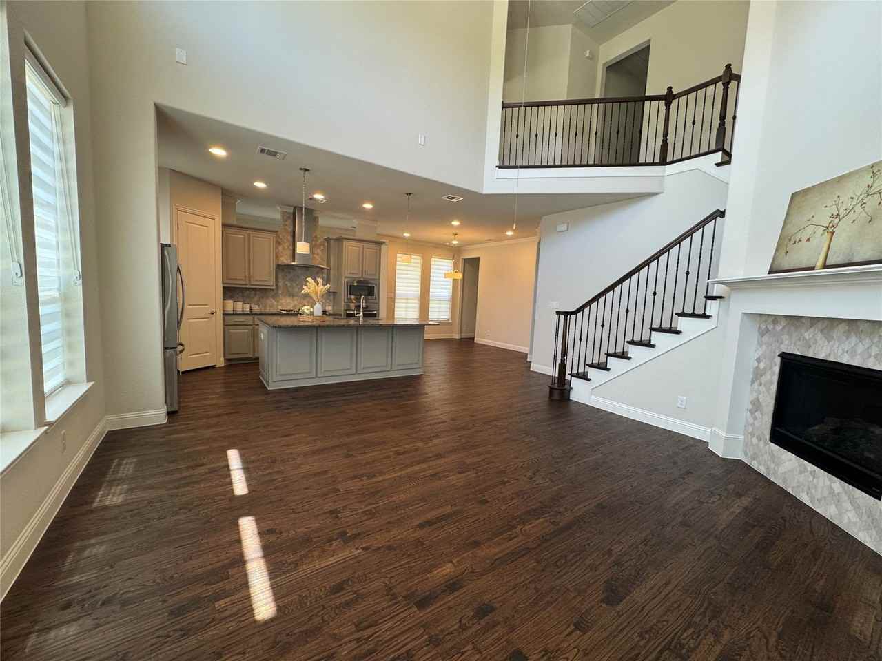 284 Palisades Blvd - Photo 5 of 26