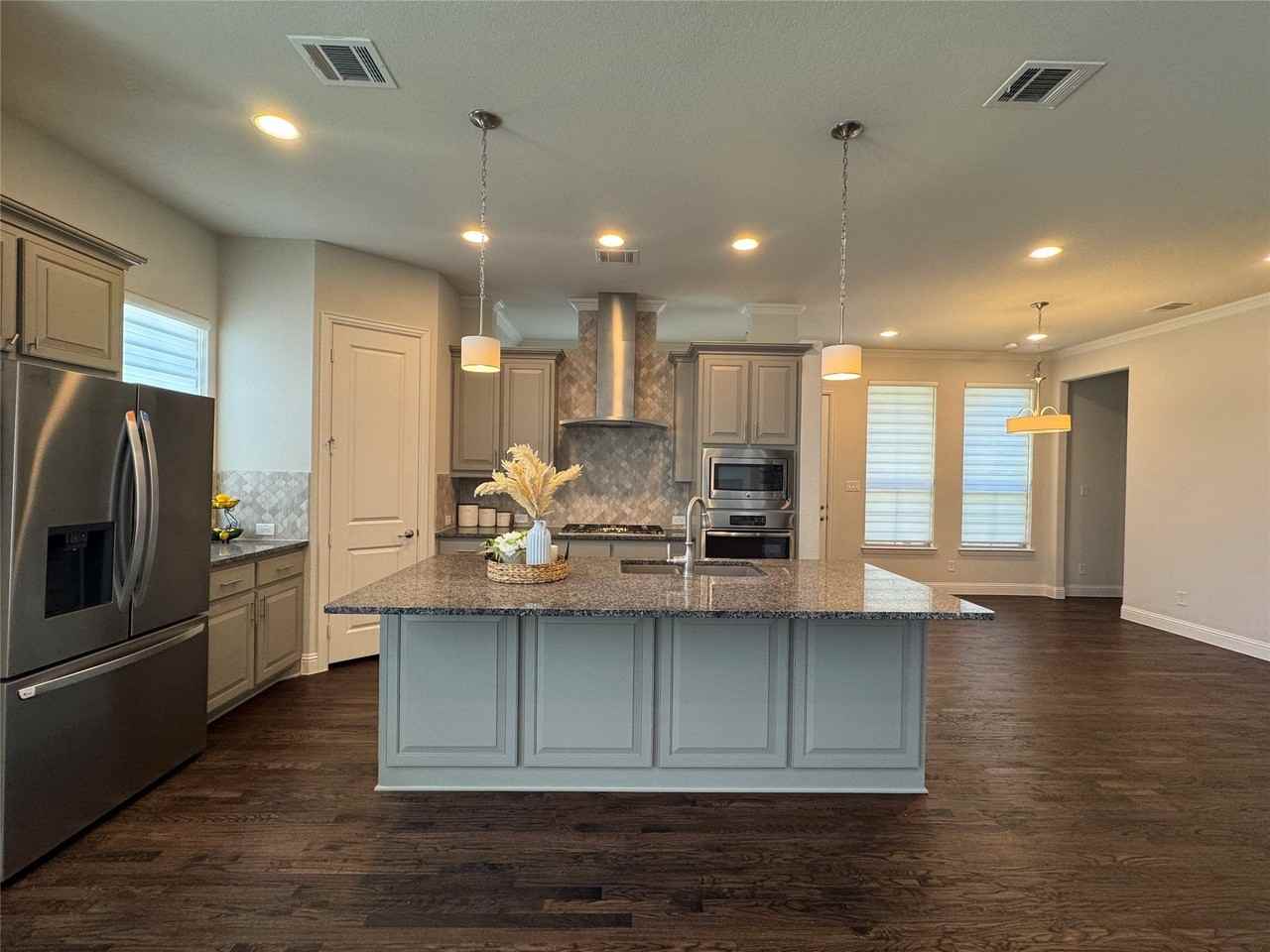 284 Palisades Blvd - Photo 6 of 26