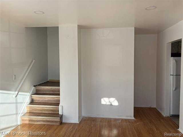 35314 Tall Oaks Dr - Photo 4 of 12