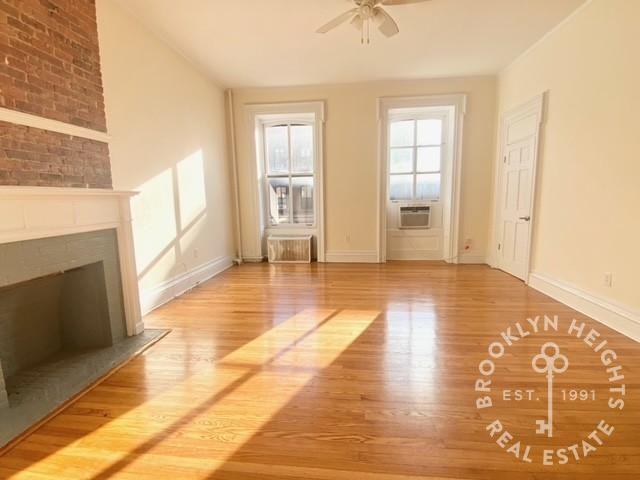 143 Montague St #3F - Photo 6 of 13