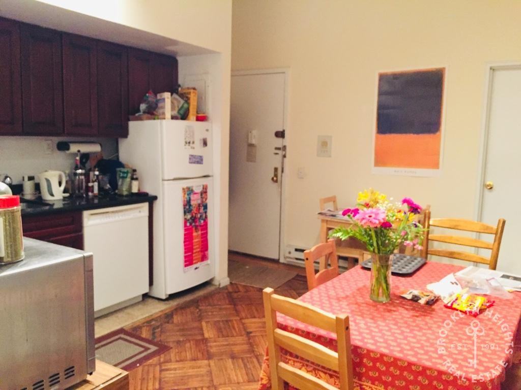 211 Clinton St #1C - Photo 2 of 14