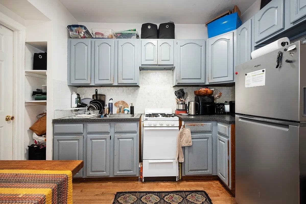 41 E 41st St #5 - Photo 6 of 7