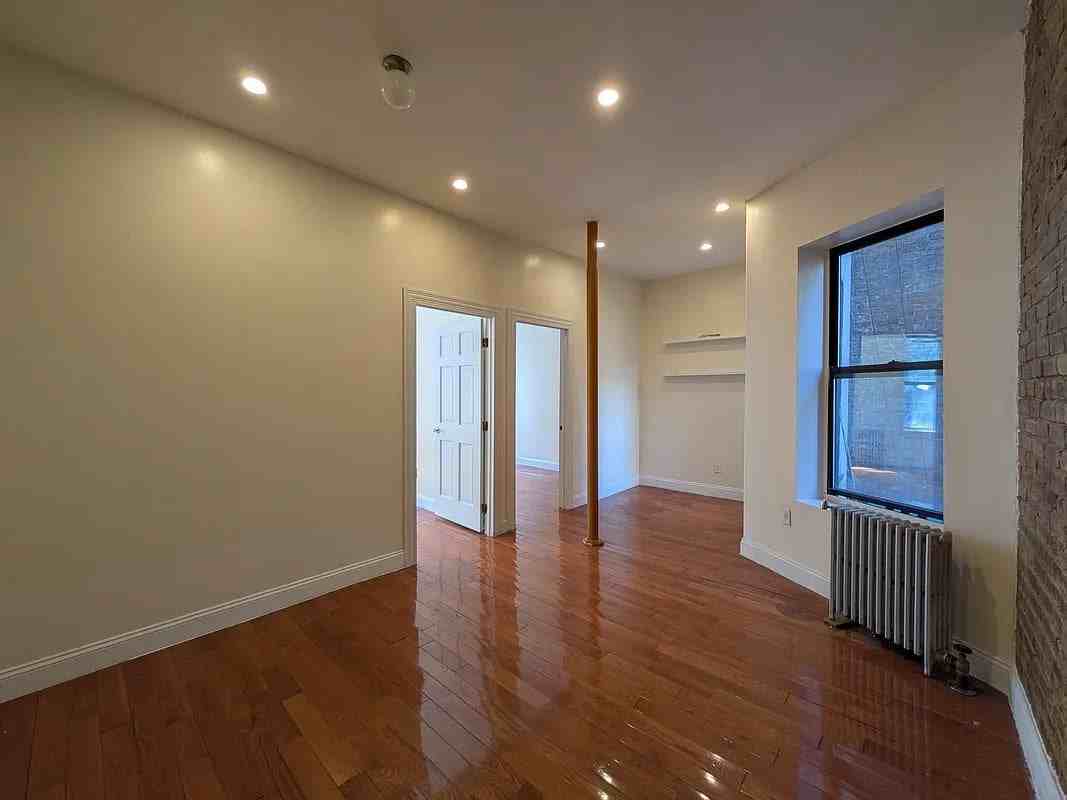533 W 158th St #32 - Photo 2 of 9