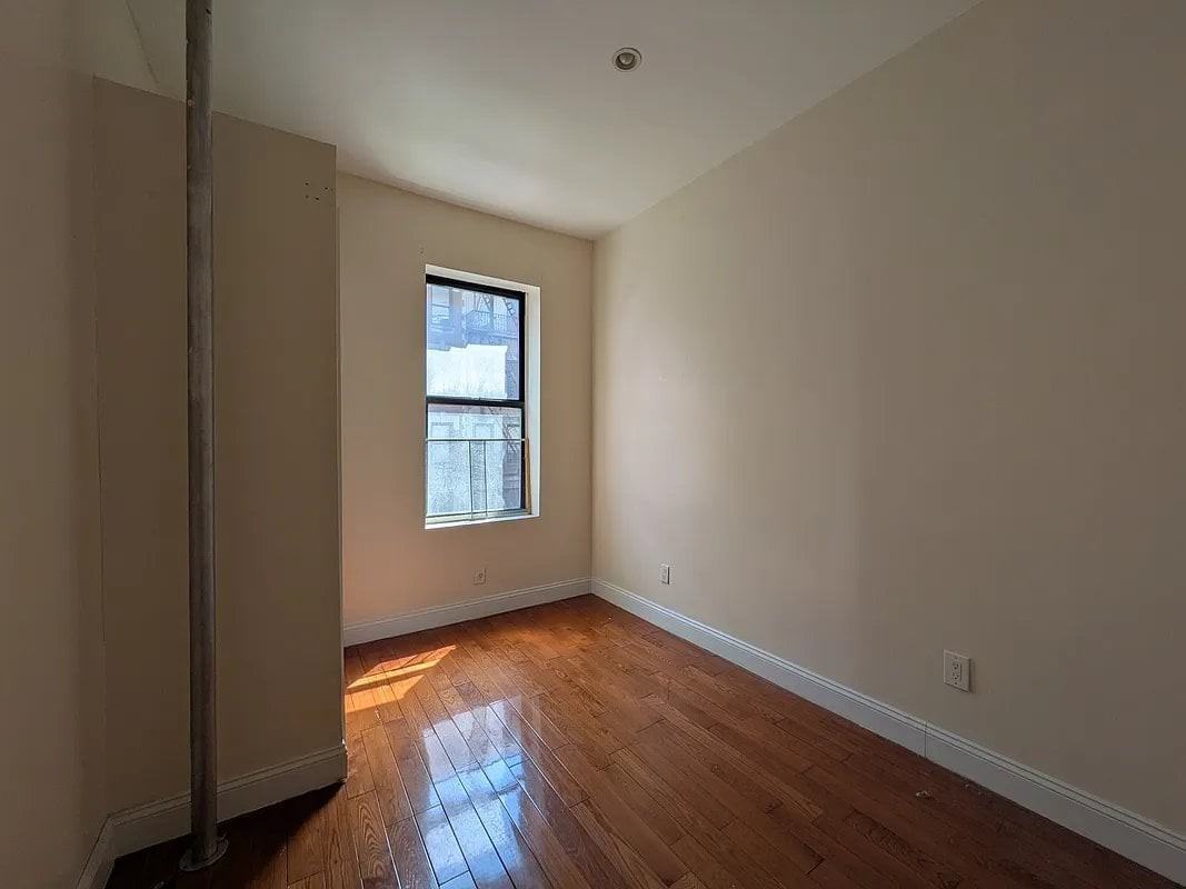 533 W 158th St #32 - Photo 7 of 9