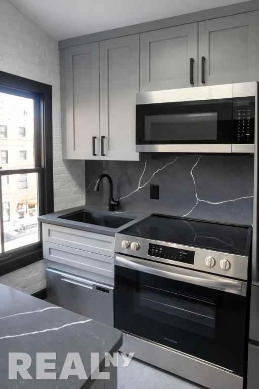 Hudson St #PHN - Photo 6 of 6