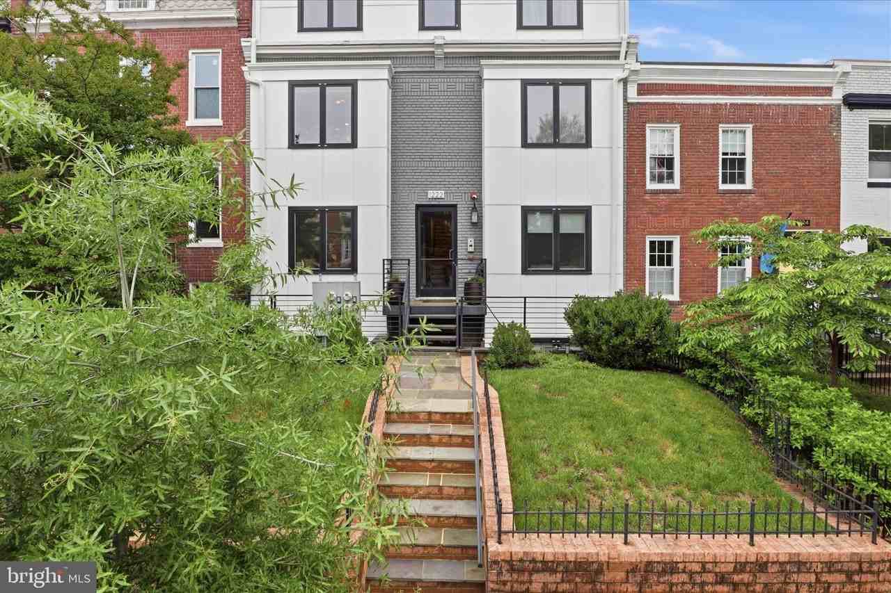 1222 Neal St Ne #3 - Photo 3 of 38