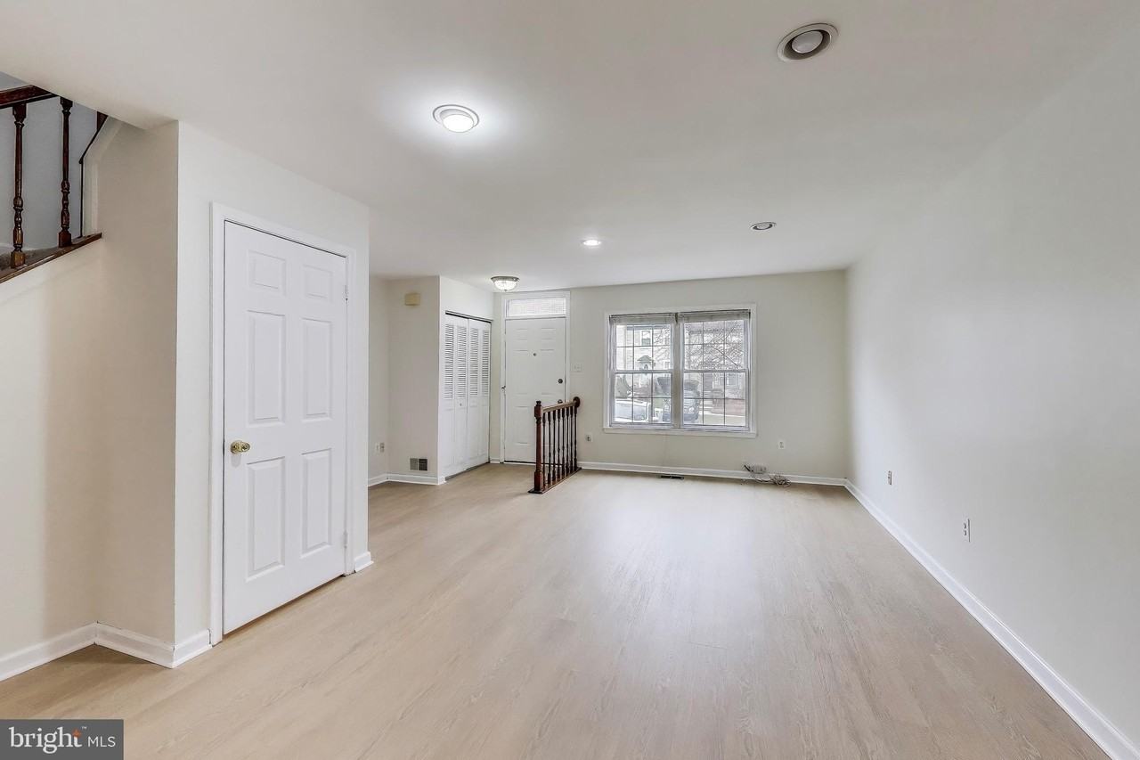 20488 Summersong Ln - Photo 4 of 35