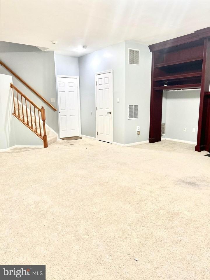 6702 Percethony Ct - Photo 5 of 11