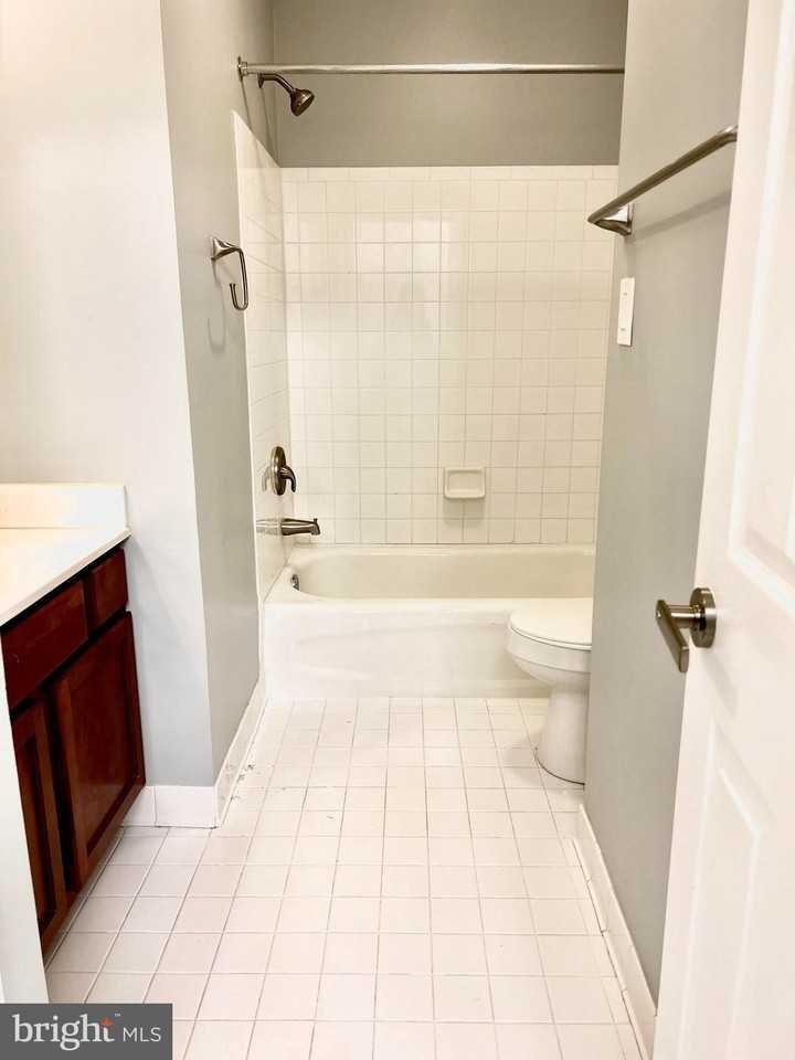 6702 Percethony Ct - Photo 6 of 11