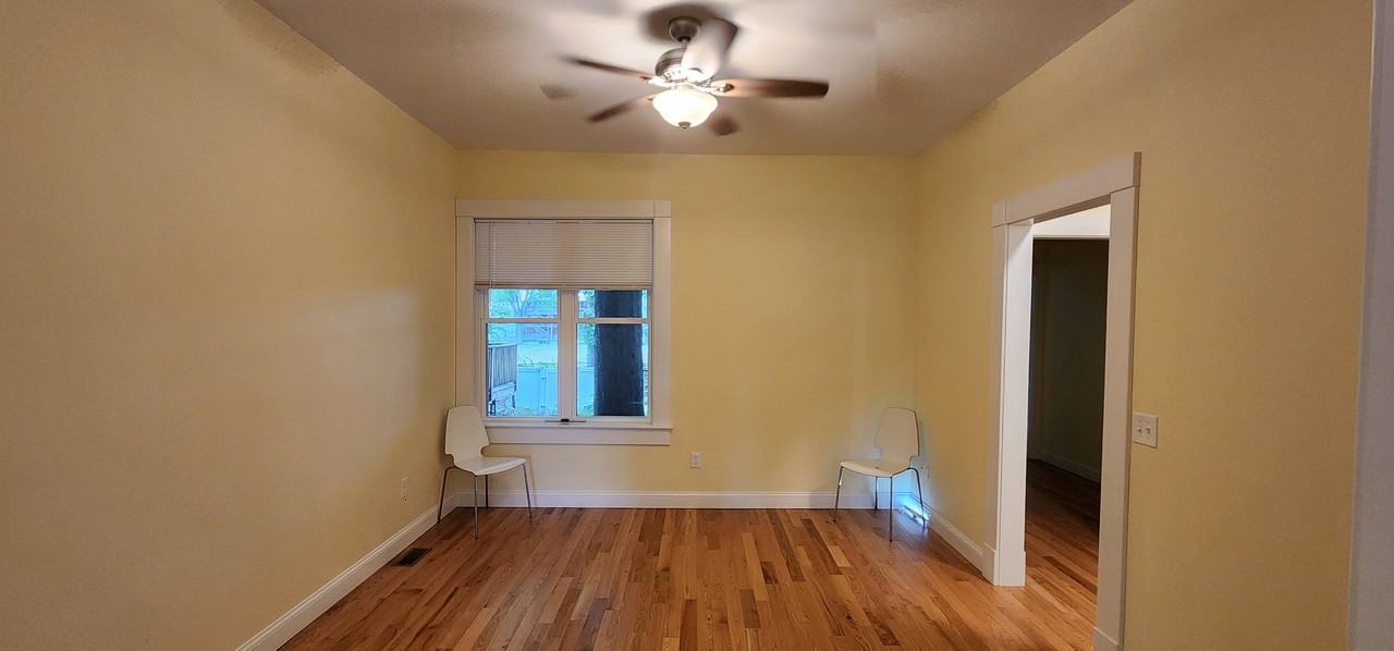 20 Linden Street - Photo 4 of 11