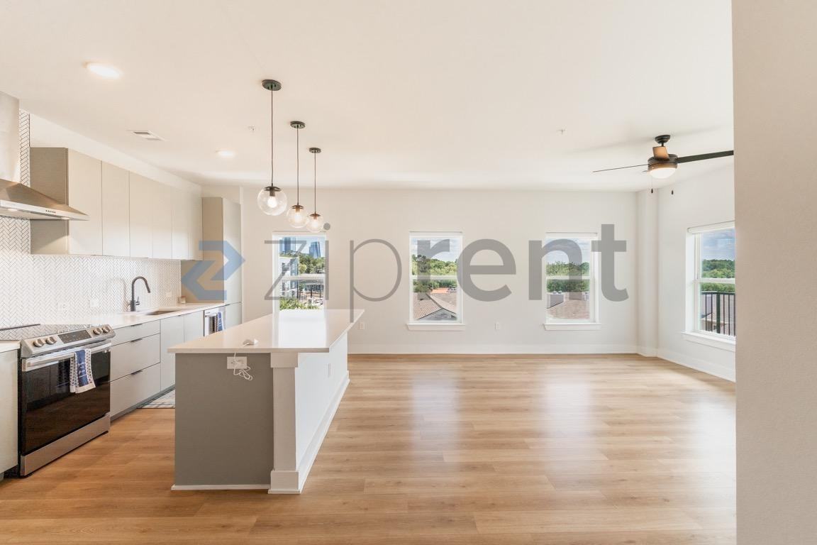 2500 Longview St #523 - Photo 4 of 23