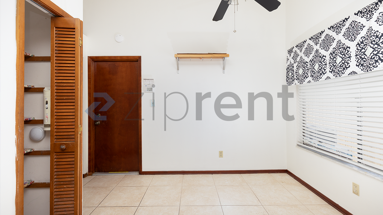 1272 Blueberry Ct - Photo 6 of 19