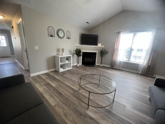 2503 East St - Photo 5 of 10