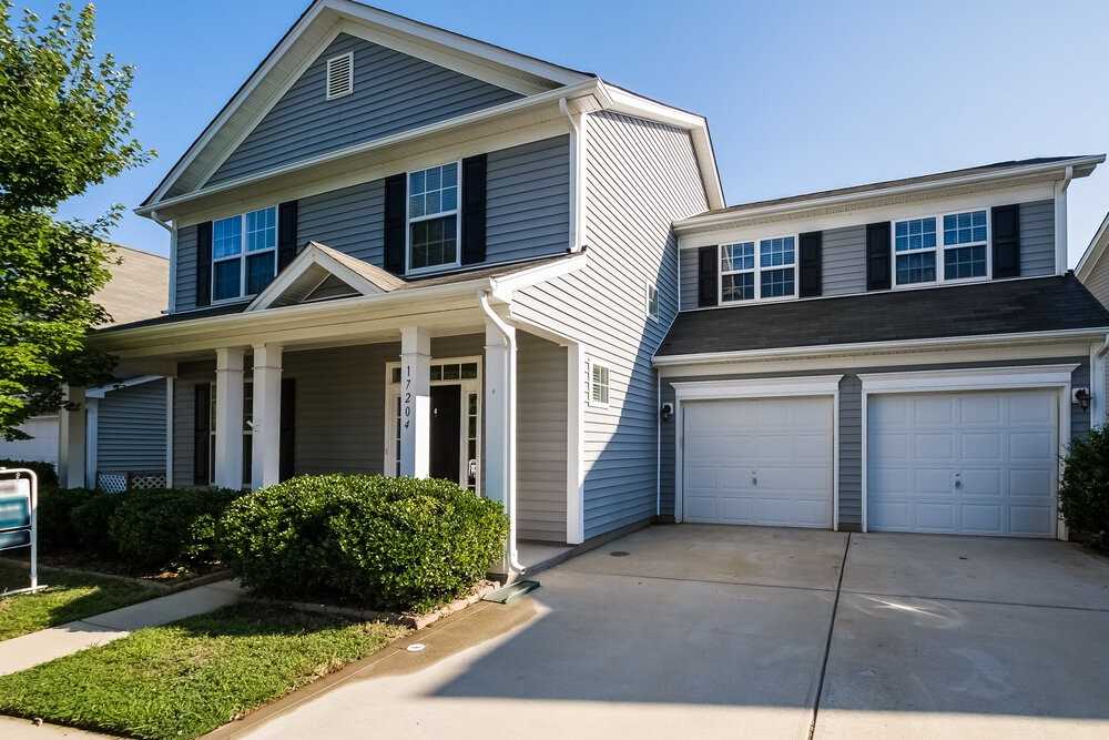 17204 Hampton Trace Rd - Photo 2 of 17