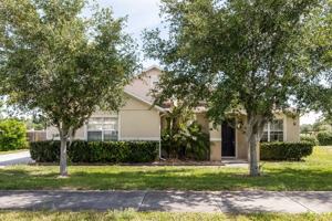 featured image of 2589 Grassmoor Loop