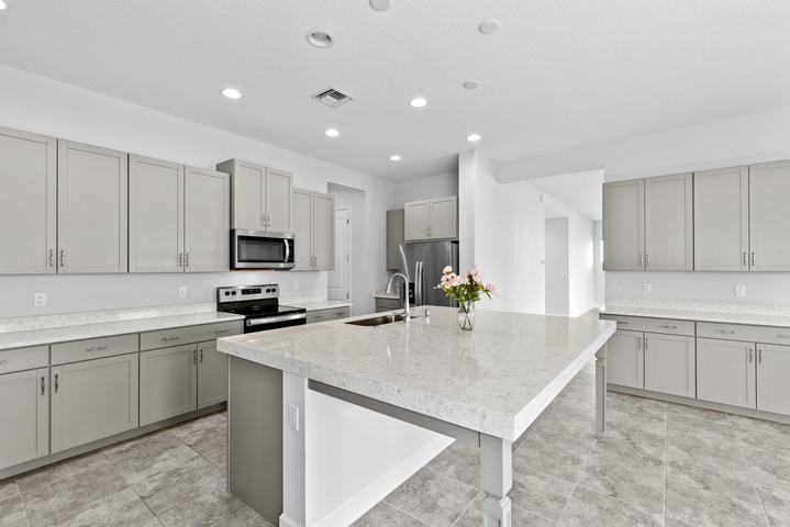 5338 Liberty Lane - Photo 3 of 8