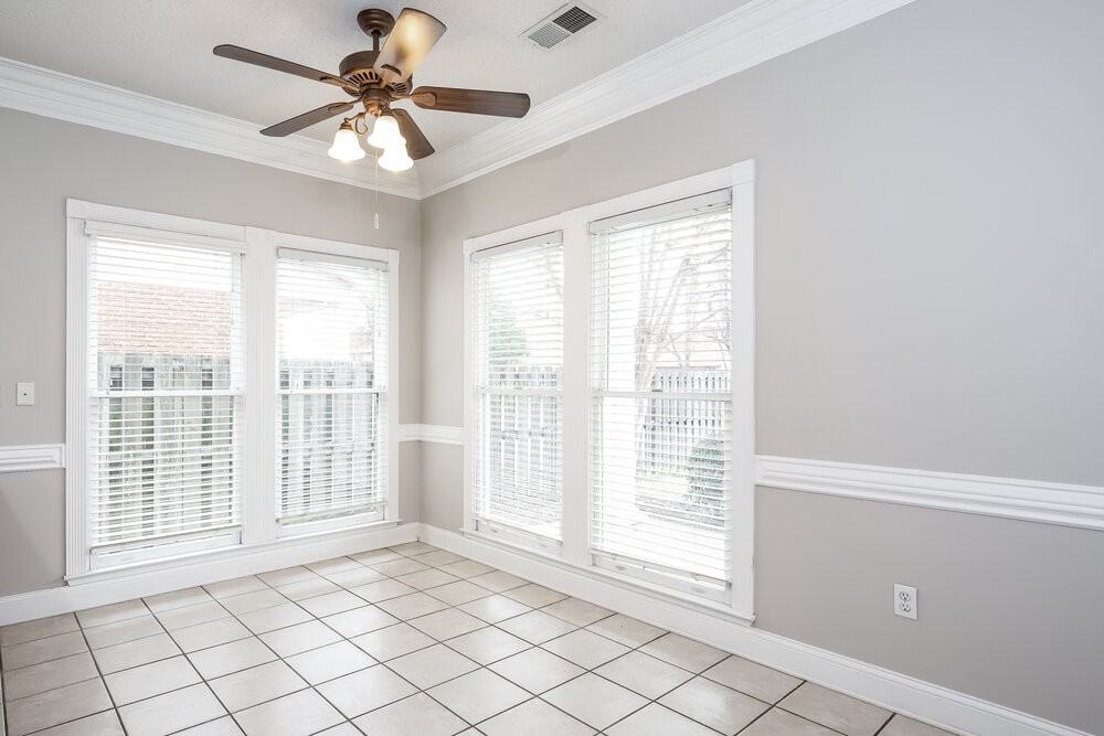 4797 Stone Cross Dr - Photo 5 of 15