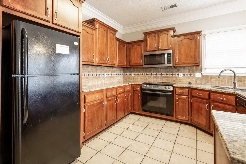 4797 Stone Cross Dr - Photo 6 of 15