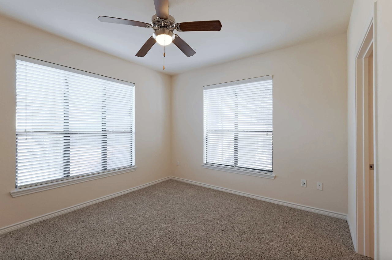 10601 Ranch to Market Road 2222 - Photo 7 of 23