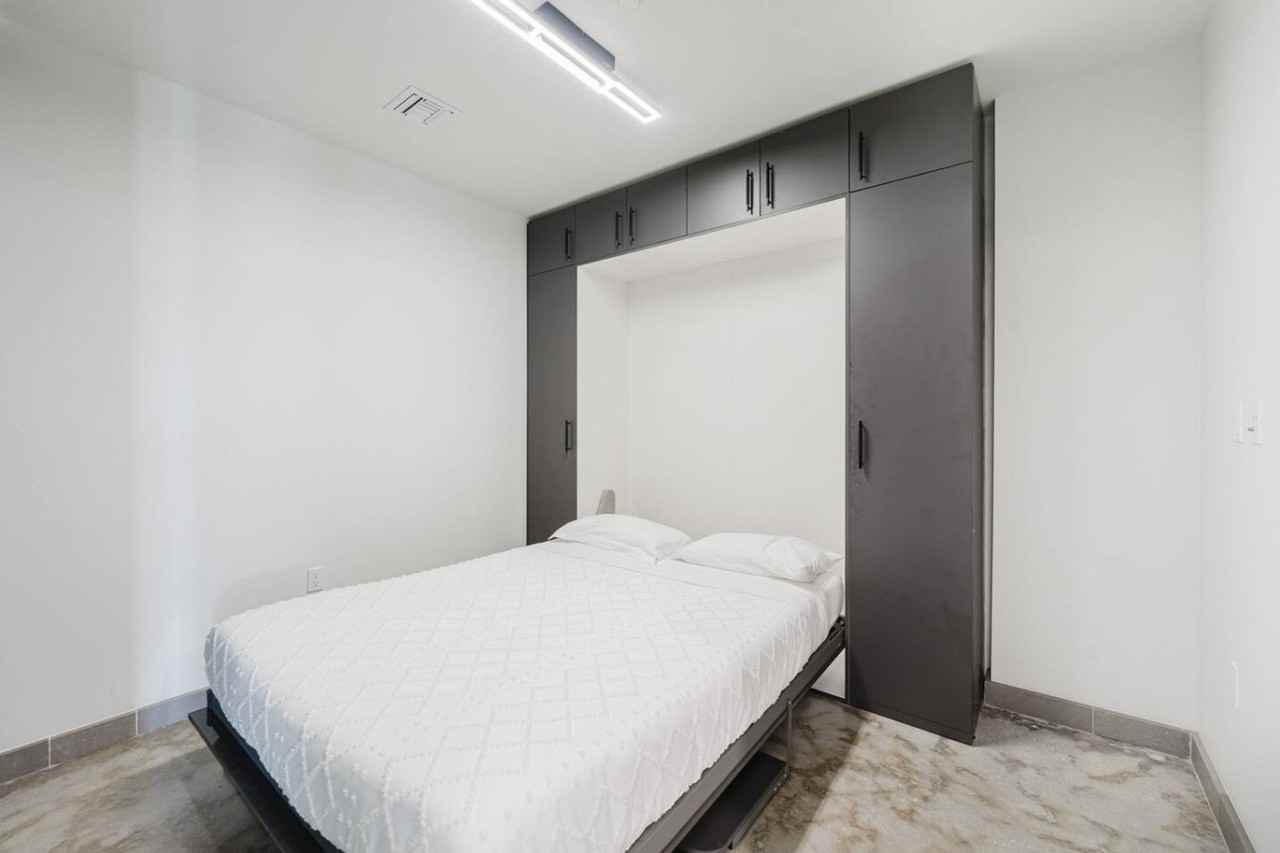 2750 Griffin Rd #1521823P - Photo 7 of 39