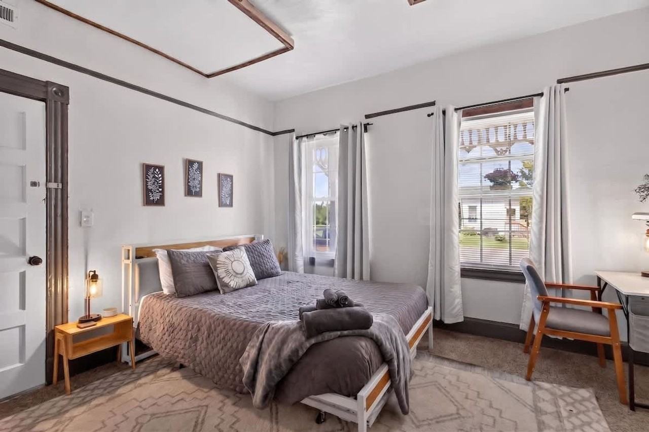 2906 Chestnut St #1583393P - Photo 5 of 30