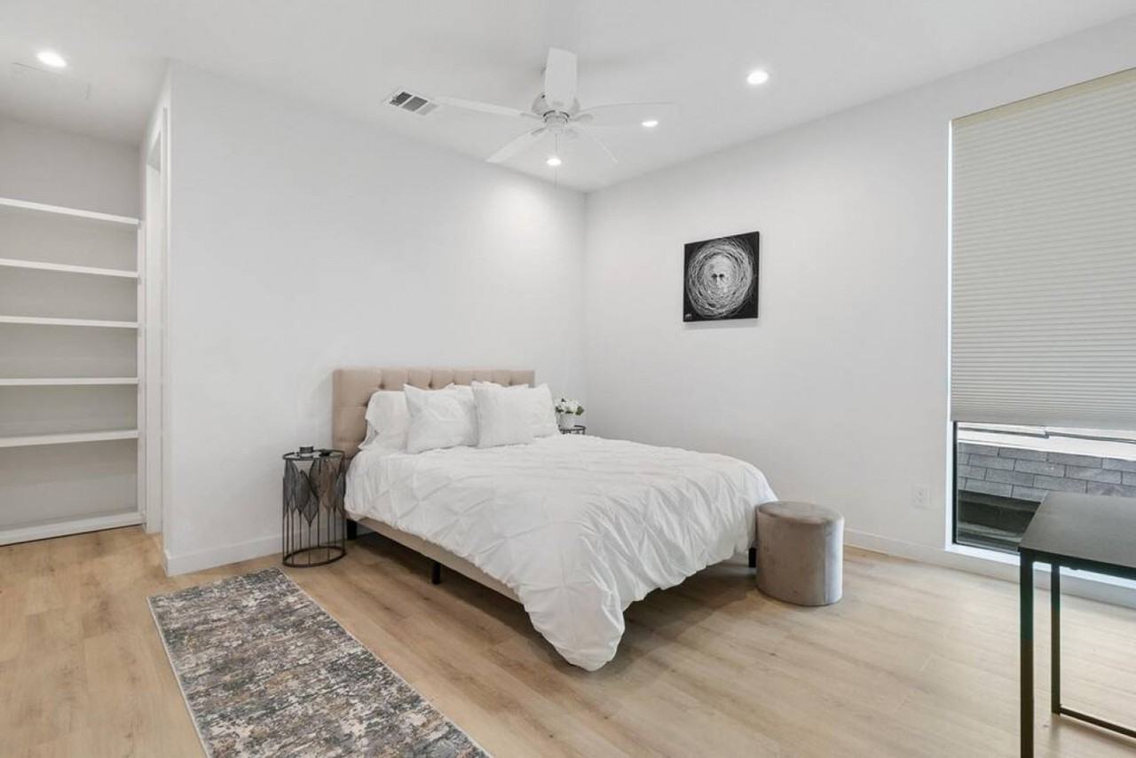4305 Roseland Ave #1583911P - Photo 7 of 38