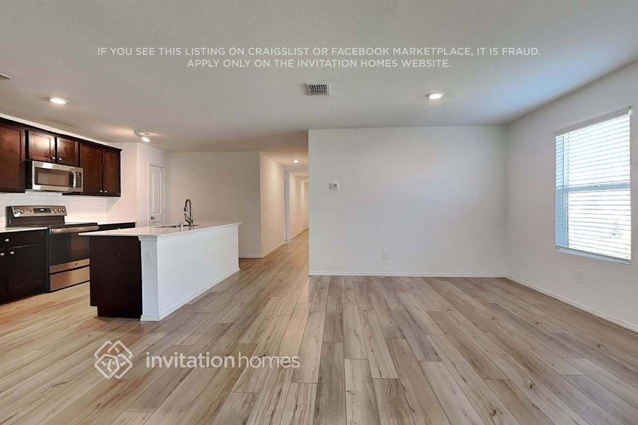 10527 Sewell Cir - Photo 5 of 18