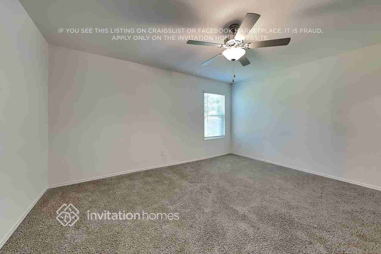10527 Sewell Cir - Photo 7 of 18