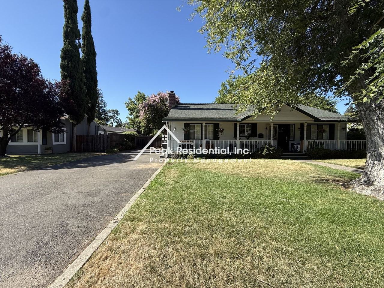 4308 Ravenwood Ave - Photo 3 of 4
