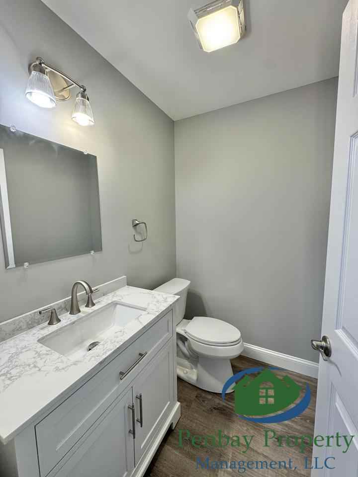 185 School Street - Photo 5 of 15