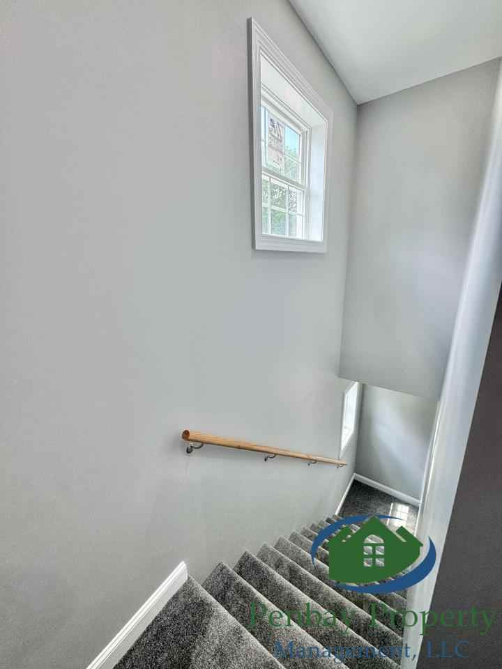 185 School Street - Photo 6 of 15