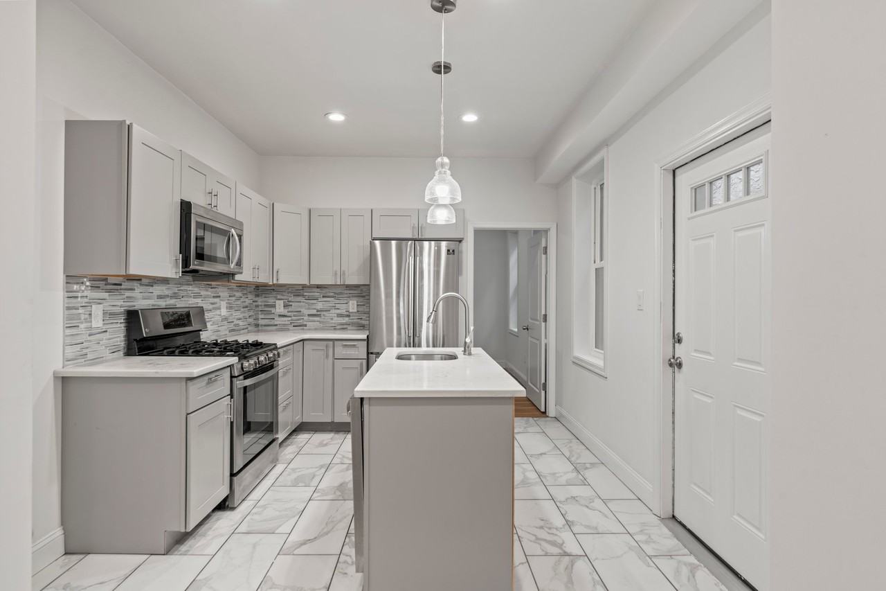 1630 Edgley Street - Photo 7 of 28