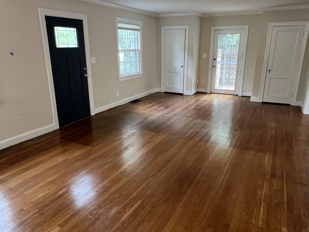 4027 N Glebe Rd - Photo 3 of 27