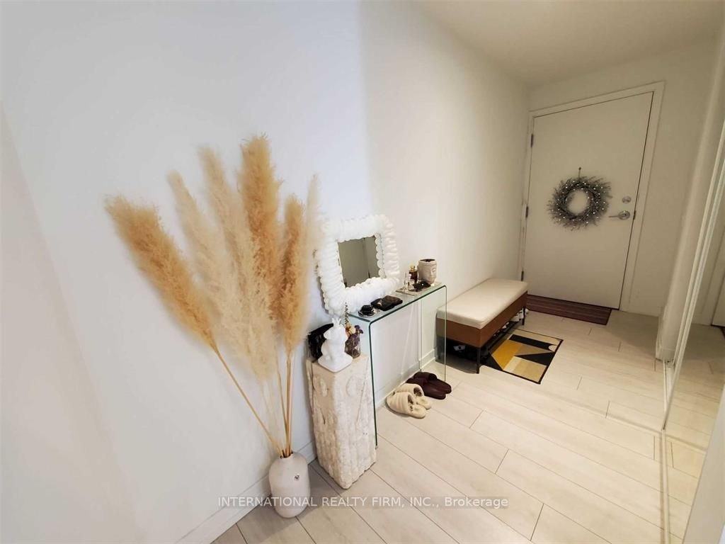 950 Portage Parkway - Photo 4
