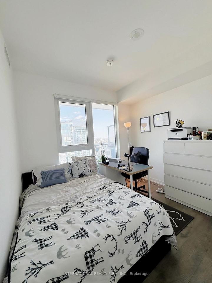 950 Portage Parkway - Photo 3