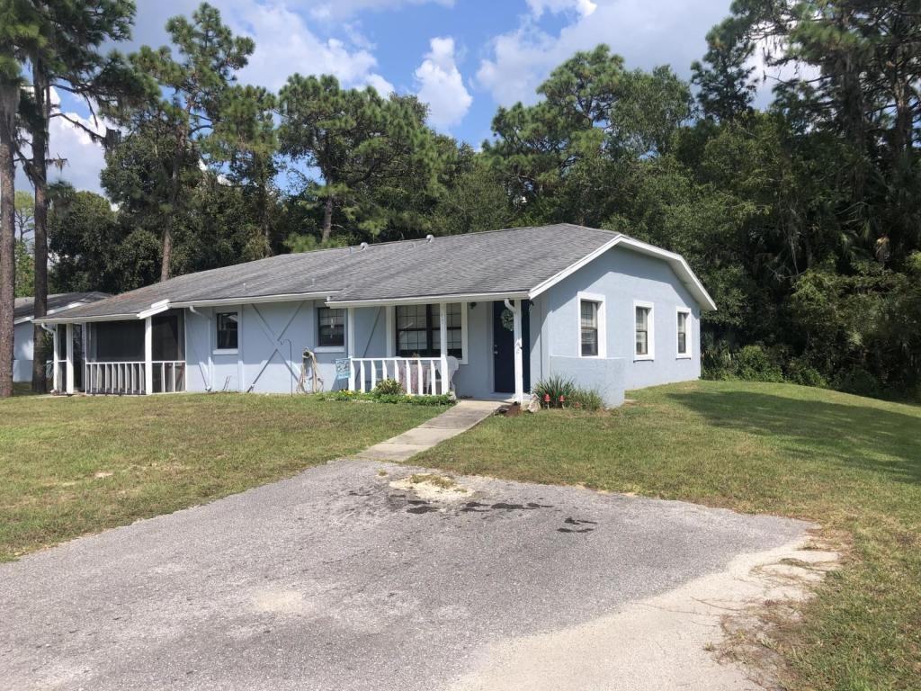 491 N Sams Pt - Photo 2 of 11