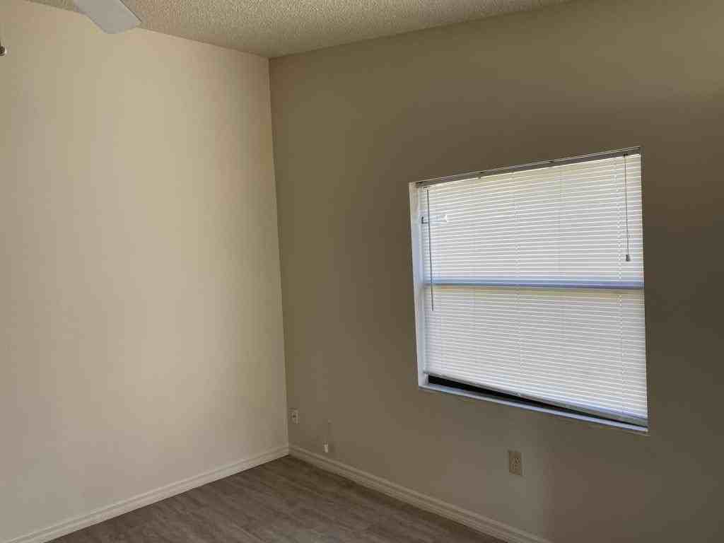 491 N Sams Pt - Photo 6 of 11